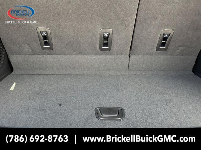 new 2025 GMC Yukon car