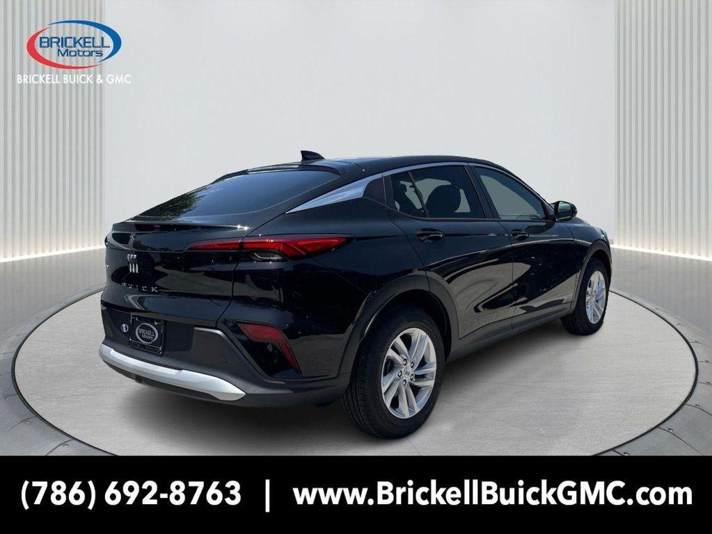 new 2025 Buick Envista car, priced at $22,871