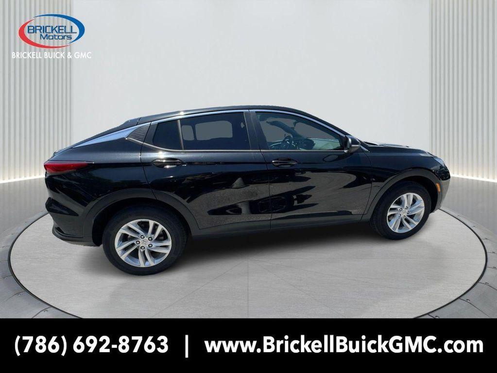 new 2025 Buick Envista car, priced at $22,871