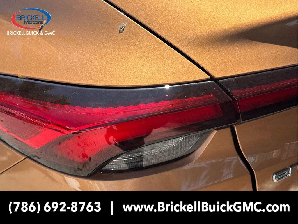 new 2025 Buick Envista car, priced at $22,676