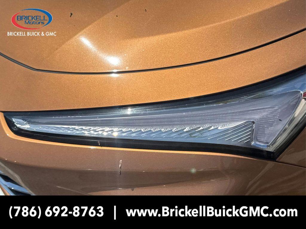 new 2025 Buick Envista car, priced at $22,676