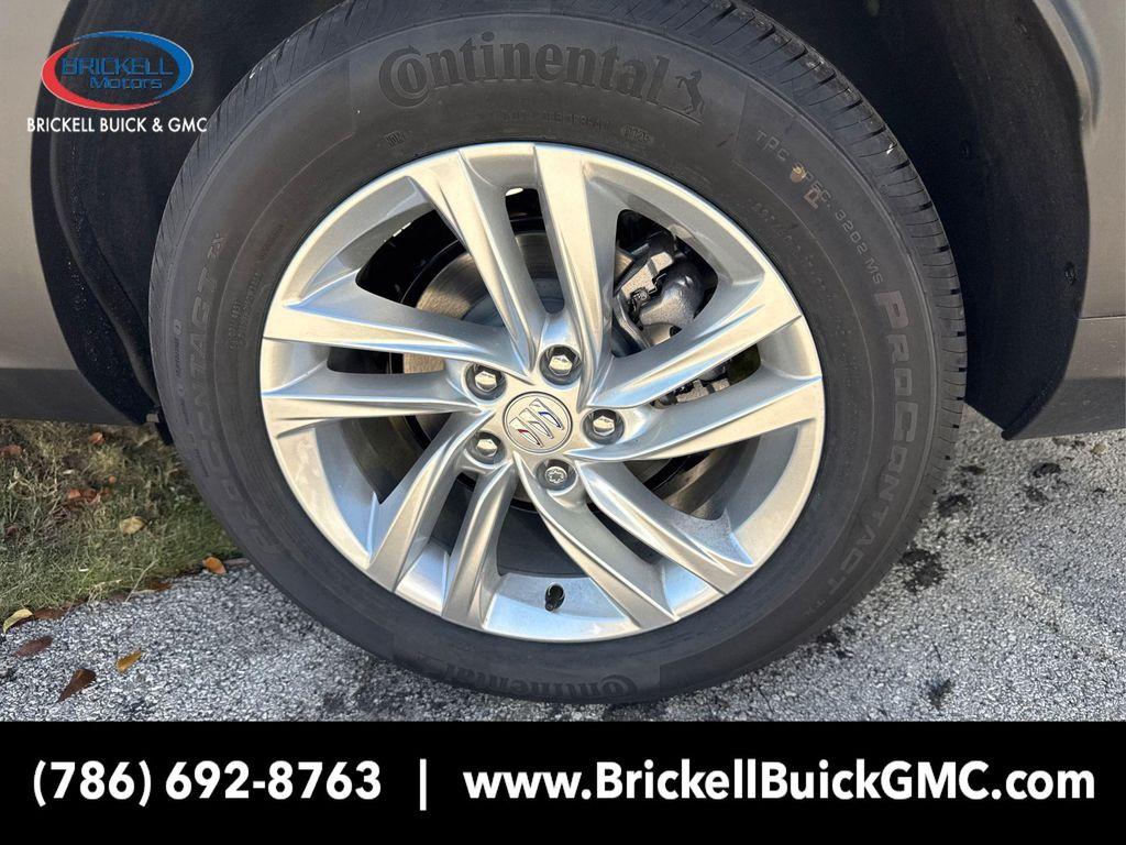 new 2025 Buick Envista car, priced at $22,676