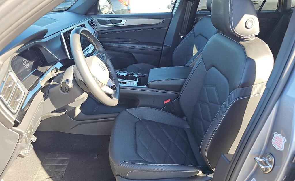 used 2024 Volkswagen Atlas Cross Sport car, priced at $32,000