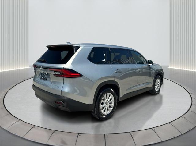 used 2024 Toyota Grand Highlander car, priced at $39,884
