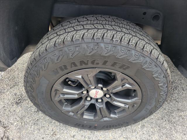 used 2023 GMC Canyon car, priced at $33,926