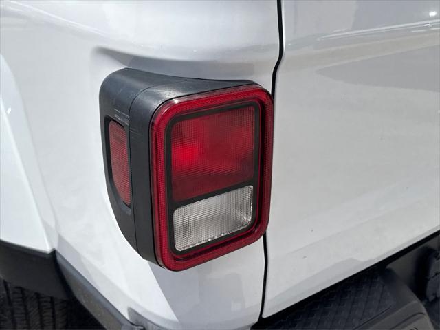 used 2022 Jeep Gladiator car, priced at $32,800