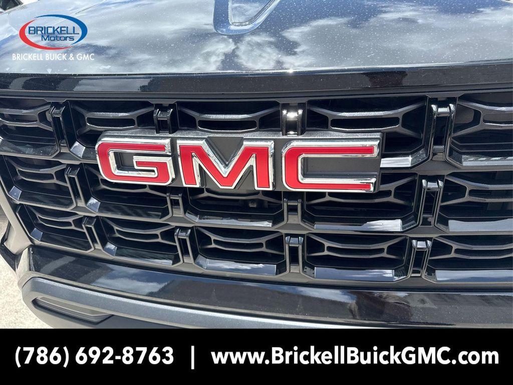new 2025 GMC Canyon car, priced at $40,590
