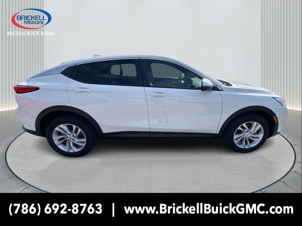 new 2026 Buick Envista car, priced at $25,995