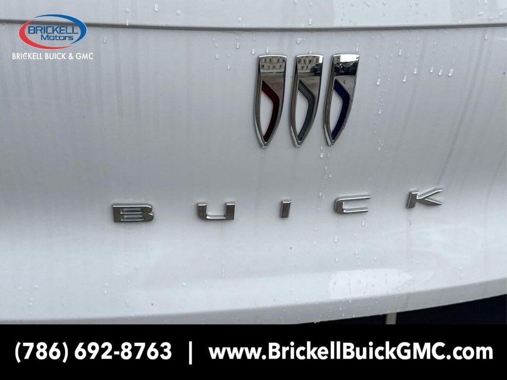 new 2025 Buick Envista car, priced at $22,676