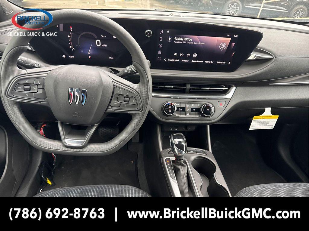new 2025 Buick Envista car, priced at $22,676