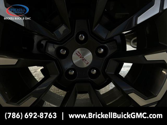 new 2025 GMC Terrain car, priced at $39,125