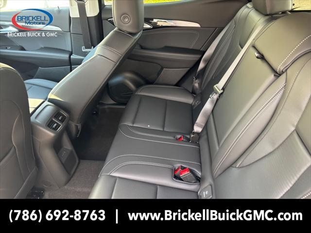 new 2025 Buick Envision car, priced at $35,888