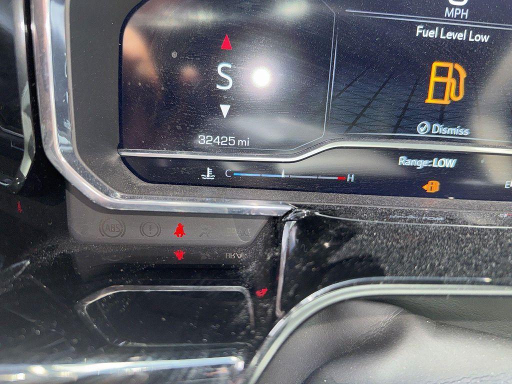 used 2022 GMC Sierra 1500 car, priced at $36,900