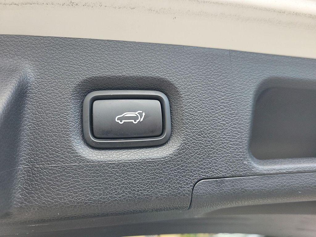 used 2023 Hyundai Santa Fe car, priced at $22,000