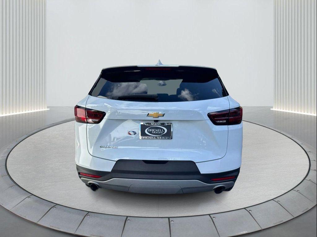 used 2025 Chevrolet Blazer car, priced at $24,900