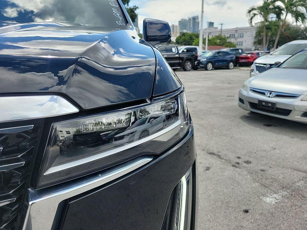 used 2024 Cadillac Escalade ESV car, priced at $87,000