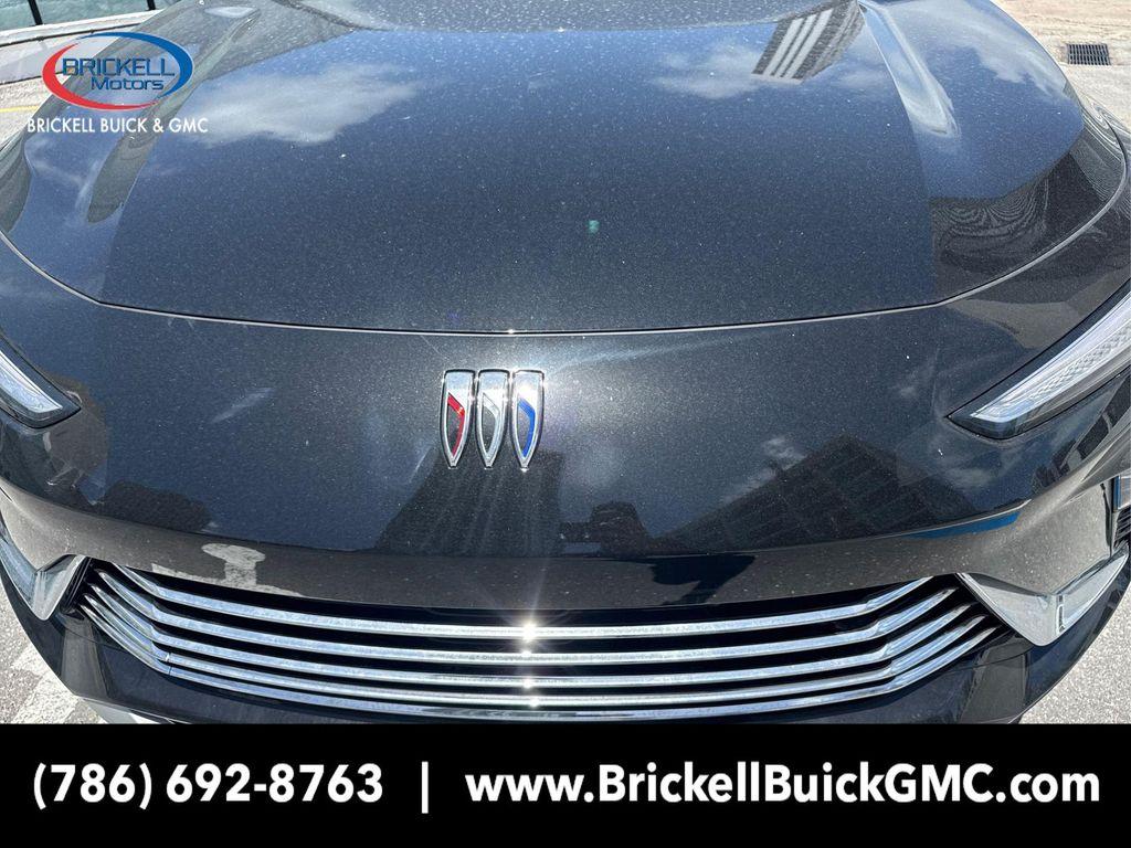 new 2025 Buick Envista car, priced at $24,552