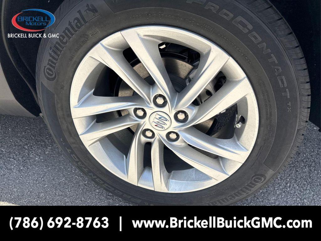 new 2025 Buick Envista car, priced at $24,552
