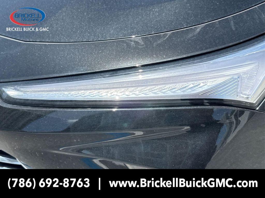new 2025 Buick Envista car, priced at $24,552