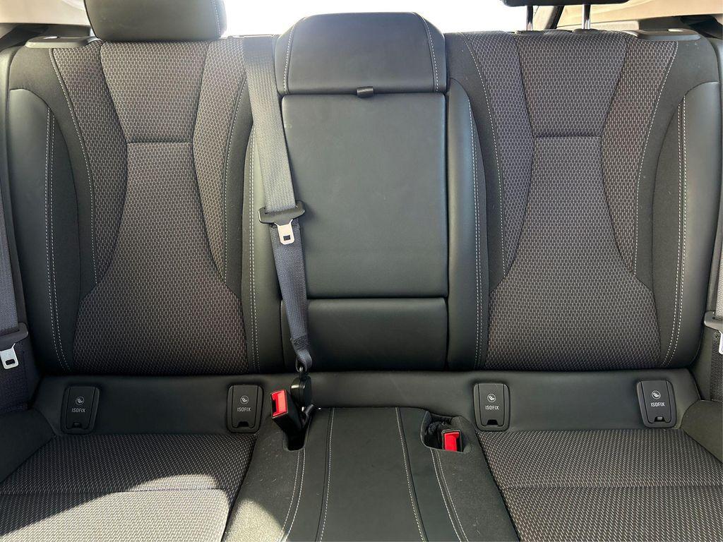 used 2022 Buick Envision car, priced at $21,000