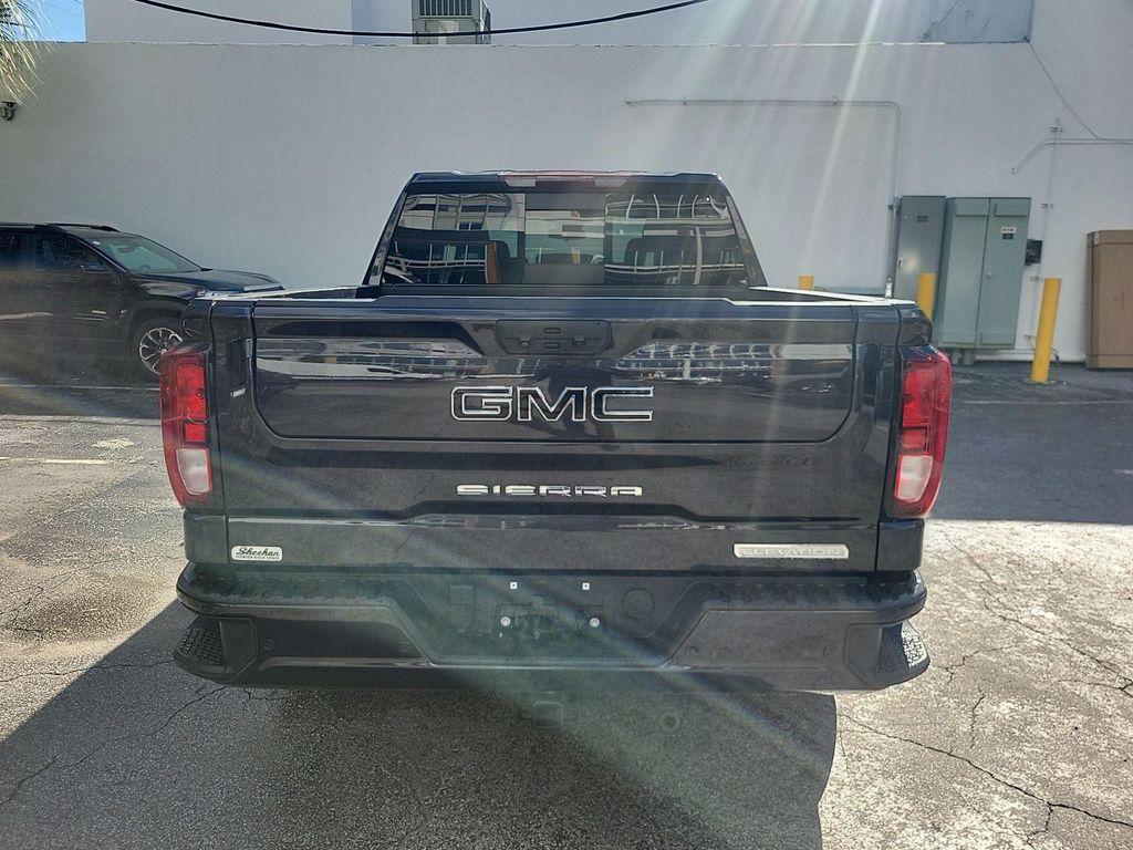 used 2022 GMC Sierra 1500 car, priced at $38,800