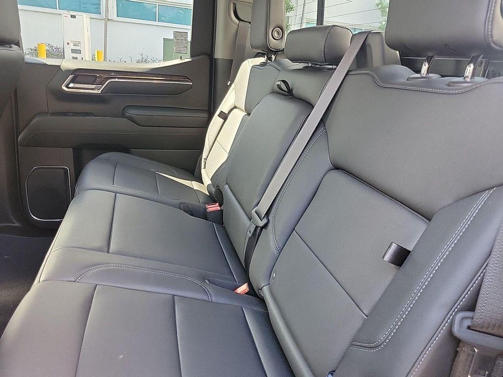 used 2022 GMC Sierra 1500 car, priced at $38,800