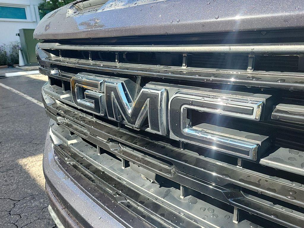 used 2022 GMC Sierra 1500 car, priced at $38,800