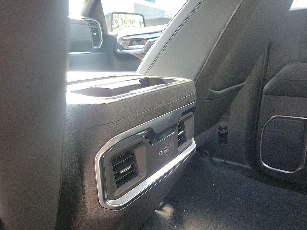 used 2022 GMC Sierra 1500 car, priced at $38,800