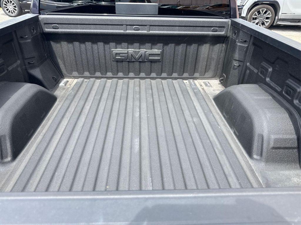 used 2022 GMC Sierra 1500 car, priced at $40,200