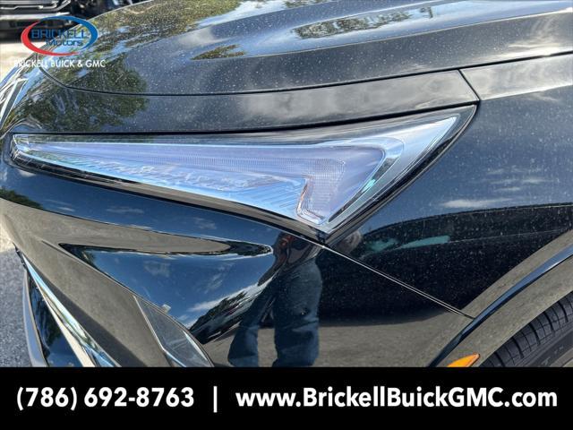 new 2025 Buick Envista car, priced at $27,928