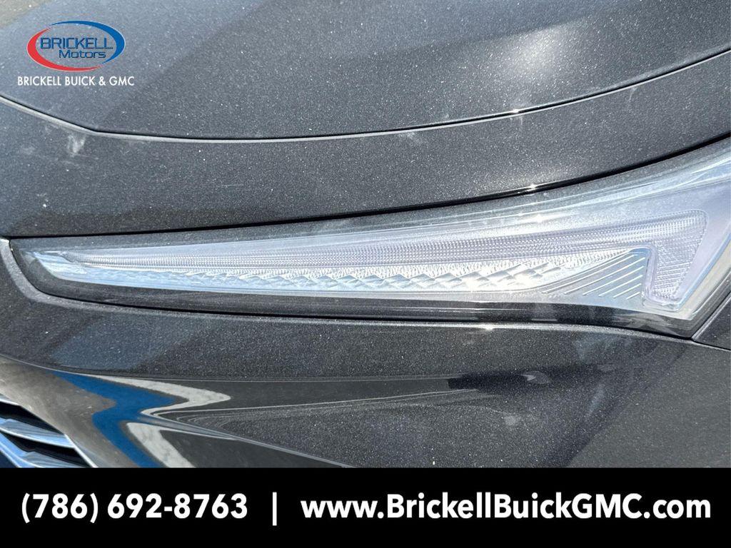 new 2025 Buick Envista car, priced at $24,552