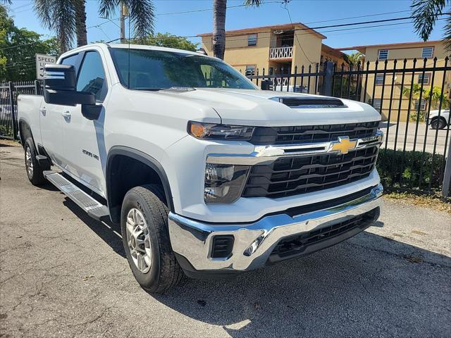 used 2024 Chevrolet Silverado 2500 car, priced at $55,881