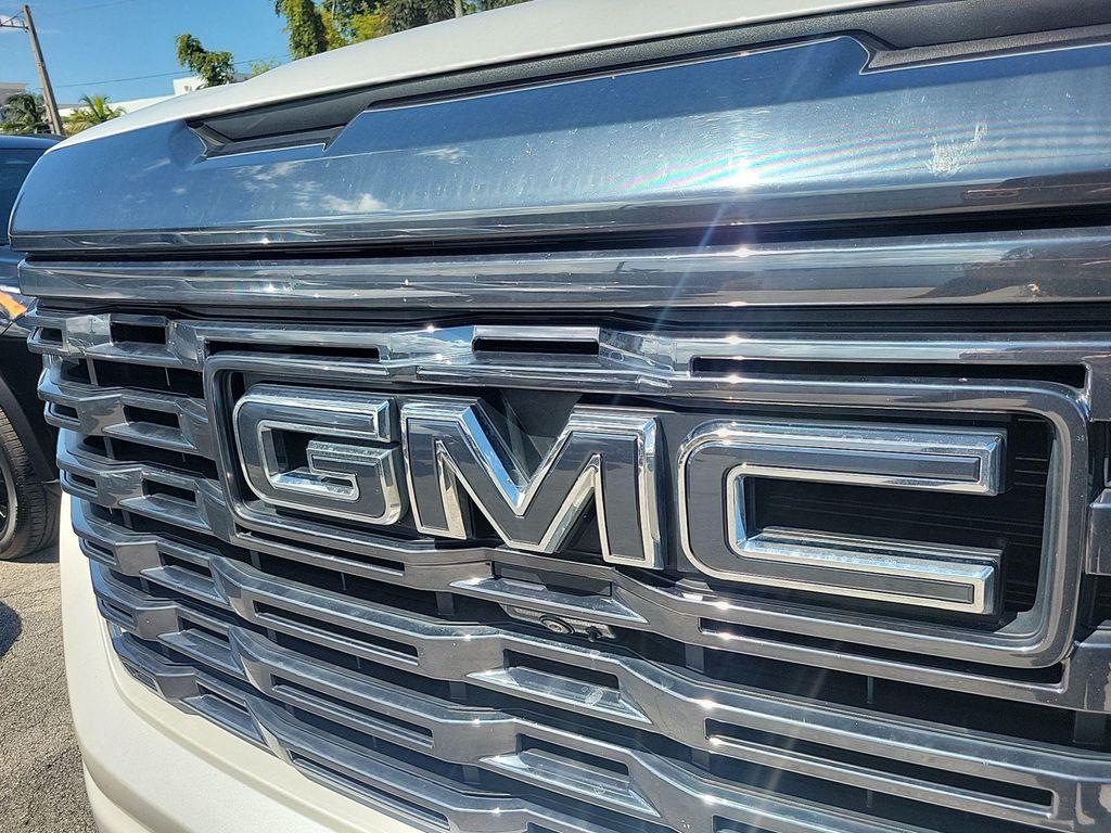 used 2022 GMC Sierra 1500 car, priced at $52,000