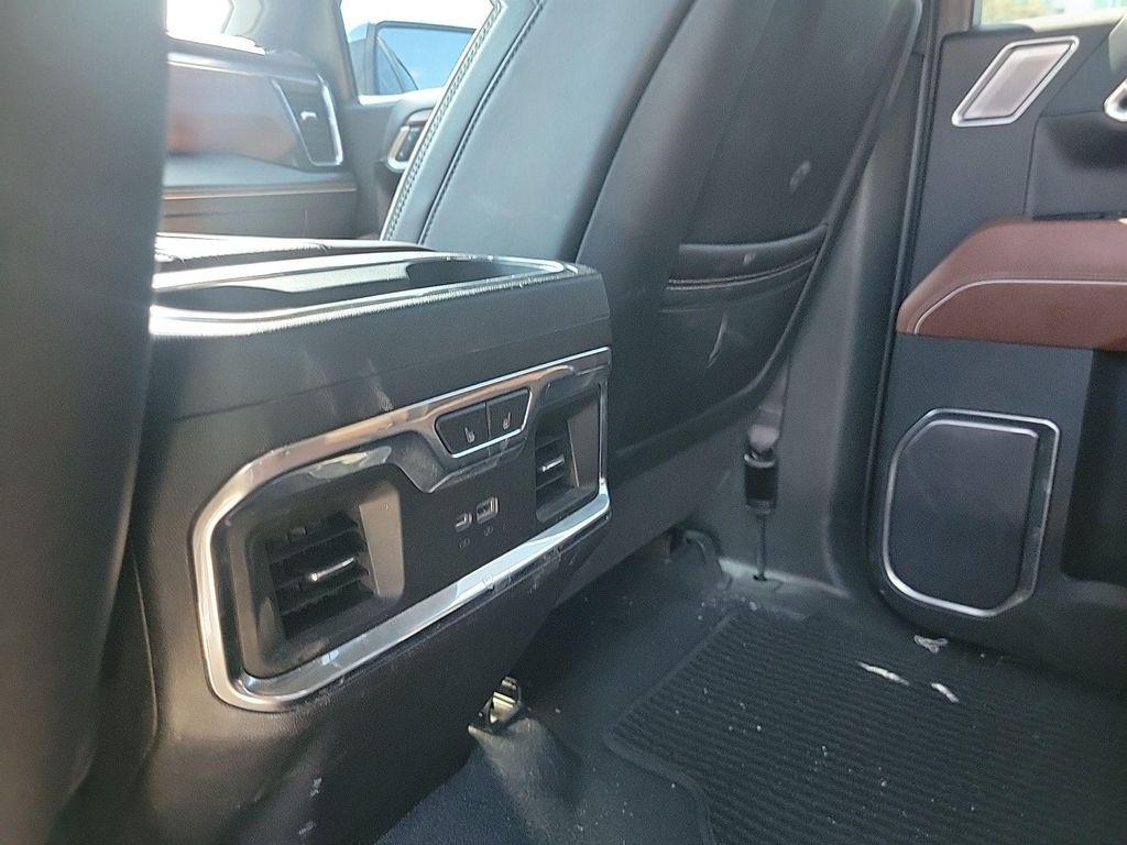used 2022 GMC Sierra 1500 car, priced at $52,000