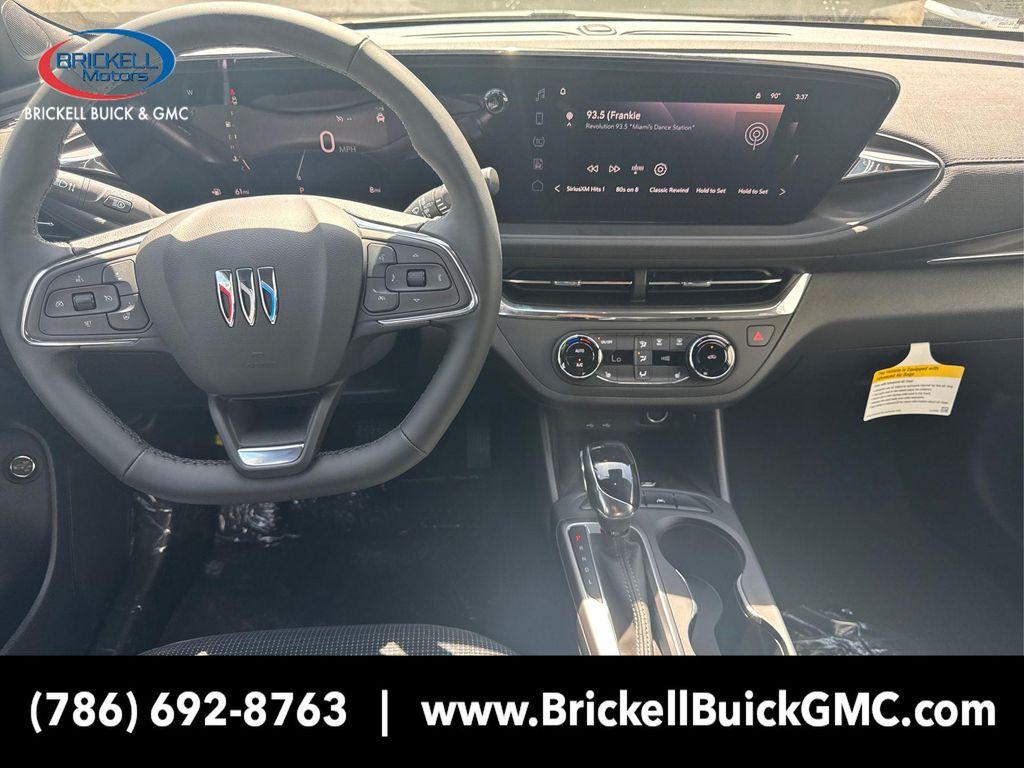 new 2025 Buick Envista car, priced at $24,107