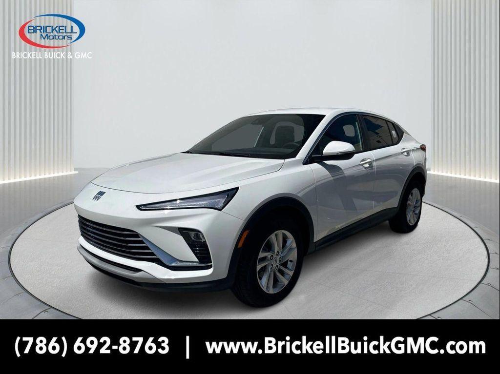 new 2025 Buick Envista car, priced at $24,107