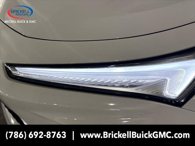new 2025 Buick Envista car, priced at $25,562