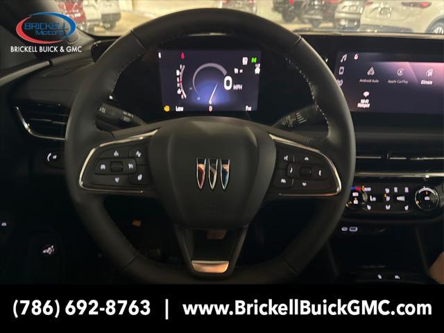 new 2025 Buick Envista car, priced at $25,562