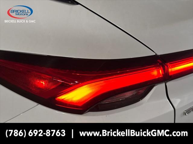 new 2025 Buick Envista car, priced at $25,562
