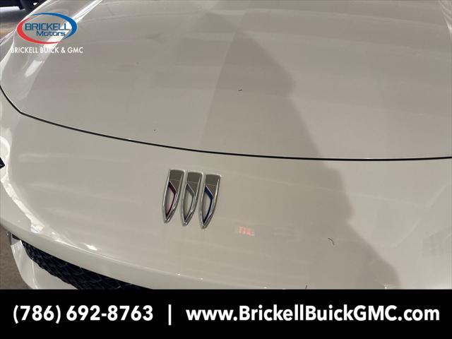 new 2025 Buick Envista car, priced at $25,562