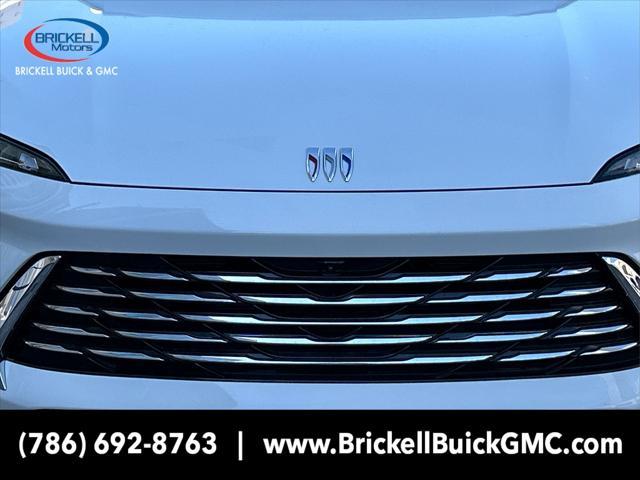 new 2025 Buick Envision car, priced at $35,888