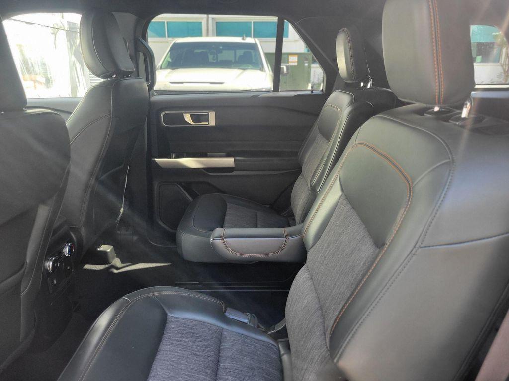 used 2022 Ford Explorer car, priced at $33,400