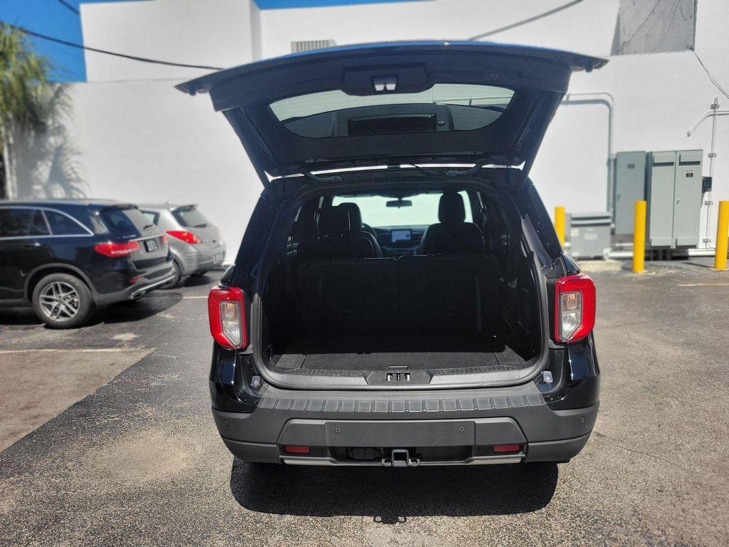 used 2022 Ford Explorer car, priced at $33,400