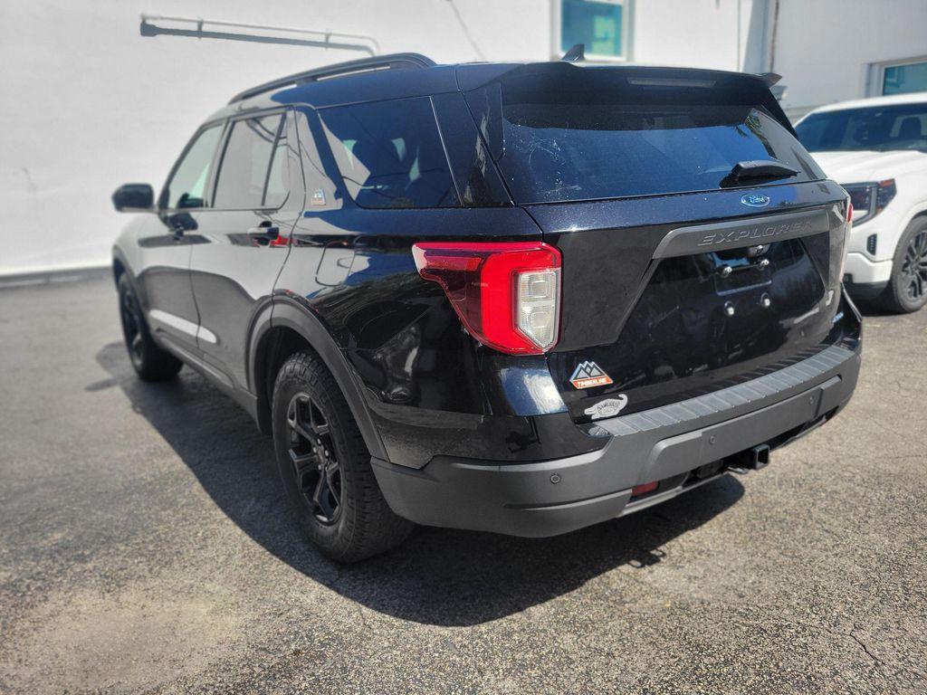 used 2022 Ford Explorer car, priced at $33,400