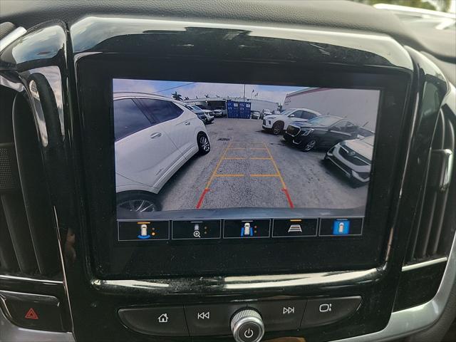 used 2023 Chevrolet Traverse car, priced at $28,900