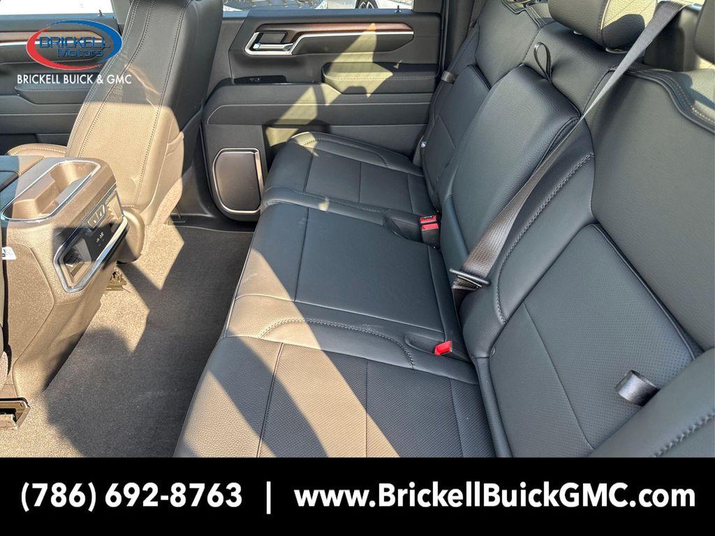 new 2025 GMC Sierra 2500 car, priced at $80,727