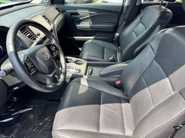 used 2022 Honda Pilot car, priced at $29,000