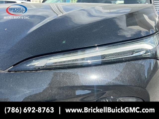 new 2025 Buick Envision car, priced at $35,958