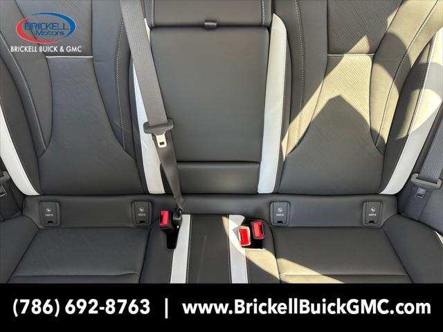 new 2025 Buick Envision car, priced at $37,283