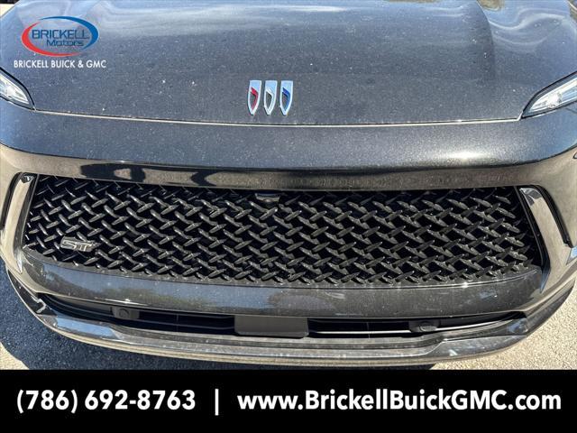 new 2025 Buick Envision car, priced at $37,283